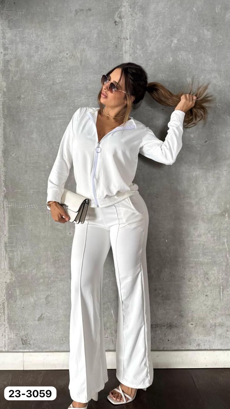 Conjunto 23-3059
