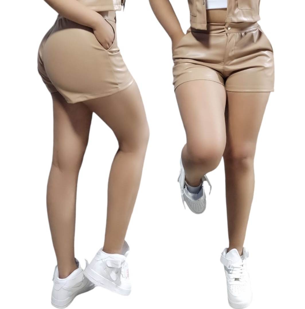 Short Efecto Cuero Stretch